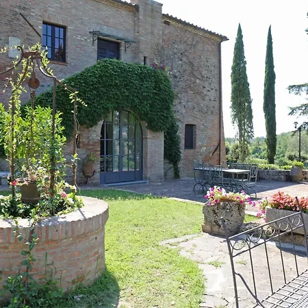 Macciangrosso Casale Piccolomini *